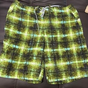 Men's Columbia size 36 board shorts